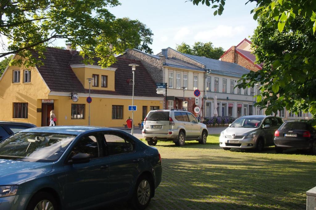 Haapsalu Old Town Apartment Exteriör bild